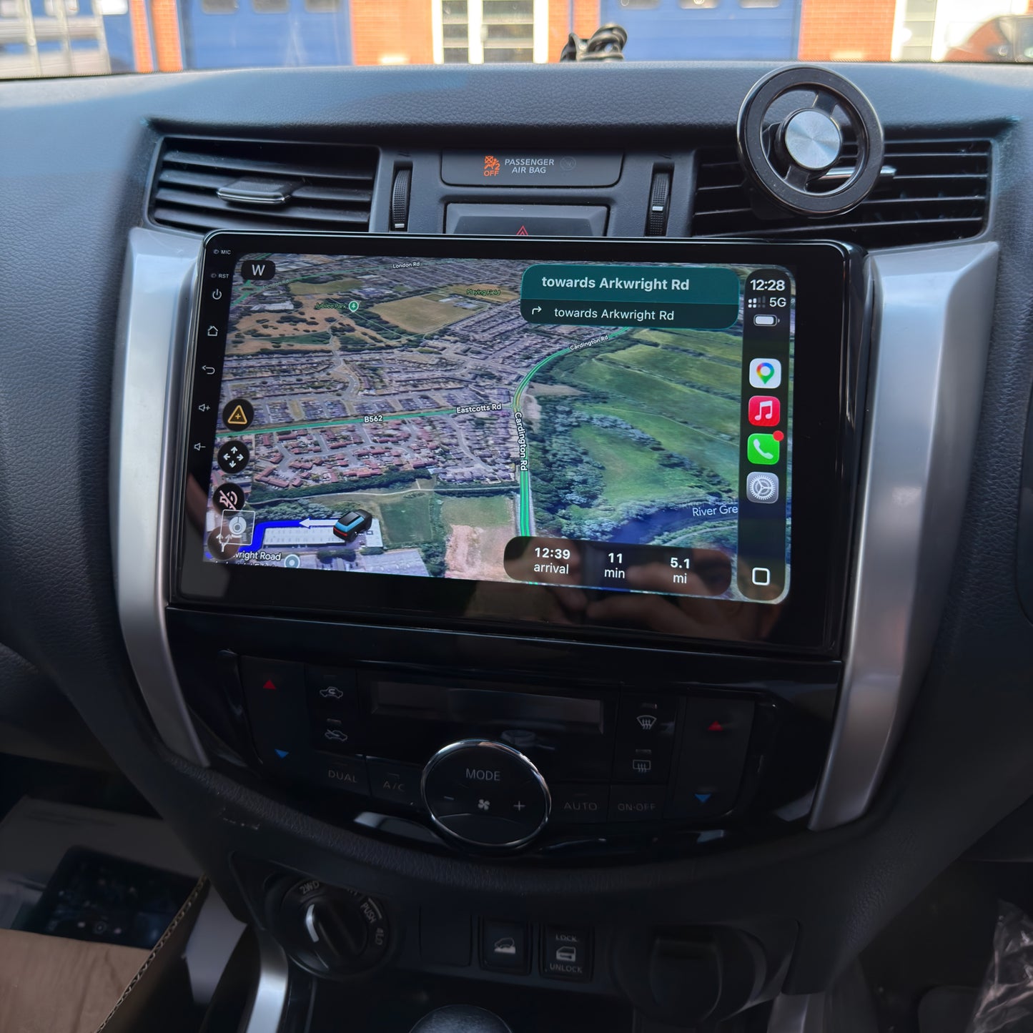 Nissan Navara 10" Screen Upgrade