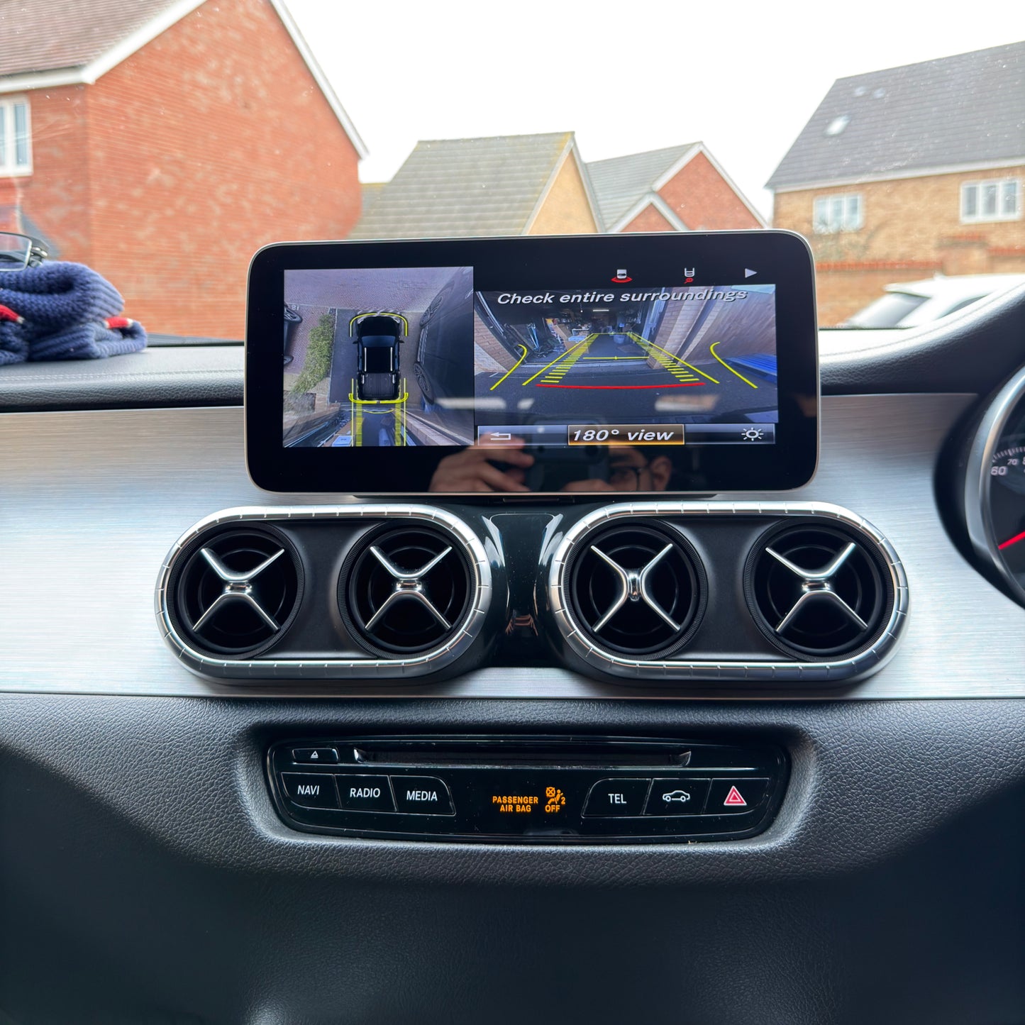 Mercedes-Benz X-Class W470 10.25" Screen Upgrade