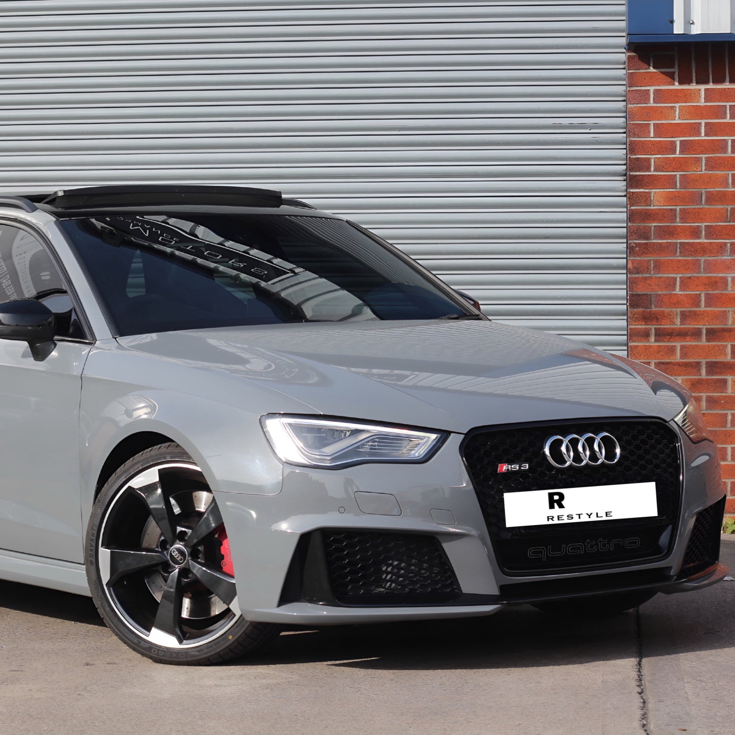 Audi A3/S3 8V RS3 Style Honeycomb Front Grille Gloss Black