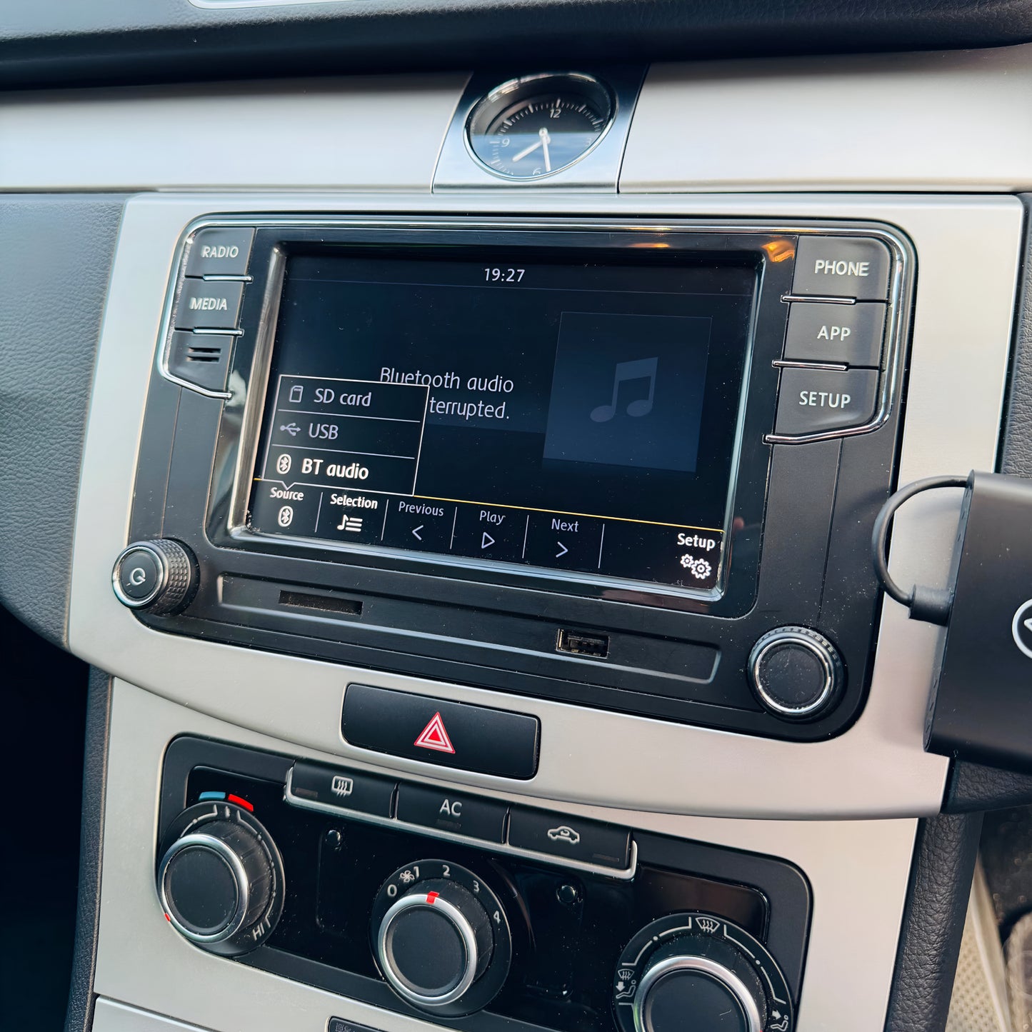 VW RCD360 CarPlay & Android Auto Head Unit Upgrade