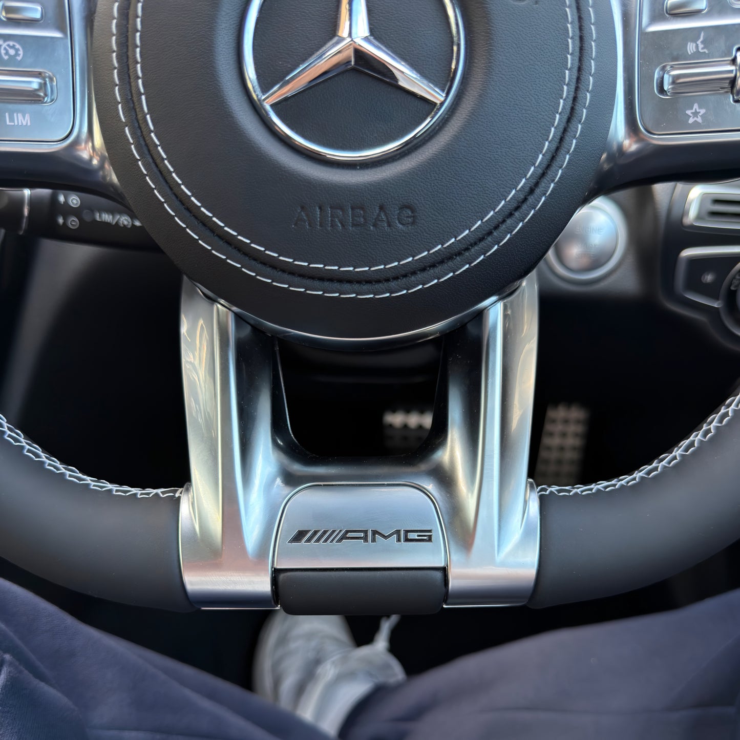 Mercedes-Benz Flat-Bottom Steering Wheel
