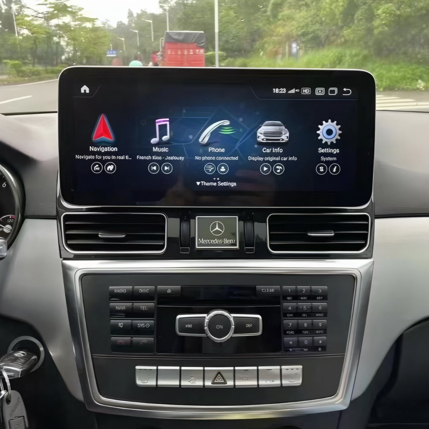 Mercedes M-Class/GLE W166 Touch Screen Upgrade