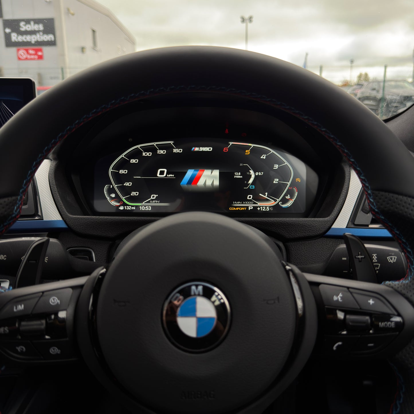 BMW Universal Virtual Cockpit