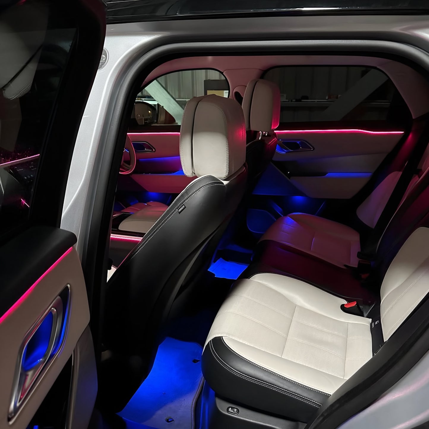 Range Rover Velar Ambient Lighting