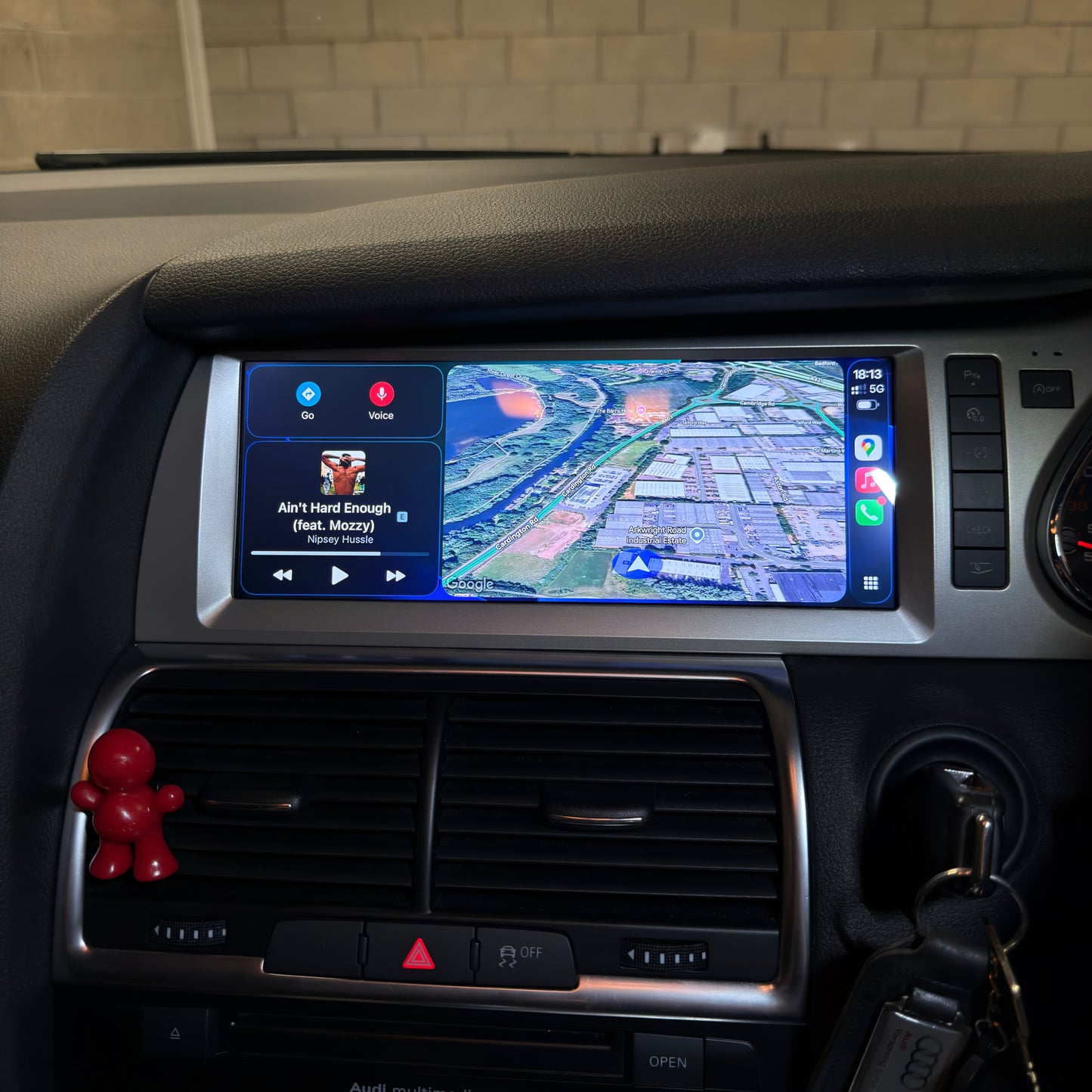 Audi Q7 10.25" Screen Upgrade (2006–2015)