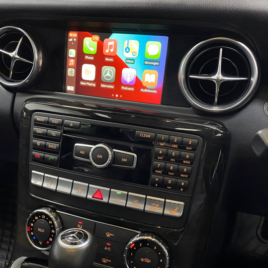 Mercedes-Benz SLK Apple CarPlay/Android Auto
