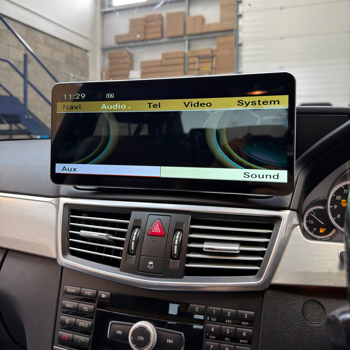 Mercedes-Benz W212 12.3" Screen