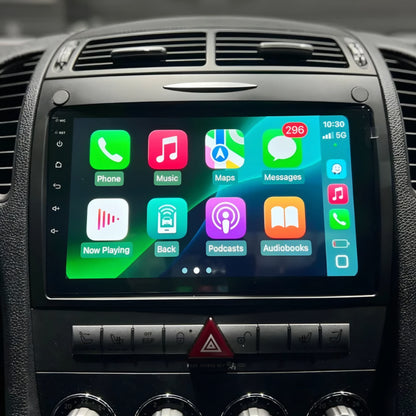 Mercedes-Benz SLK Apple CarPlay/Android Auto Screen