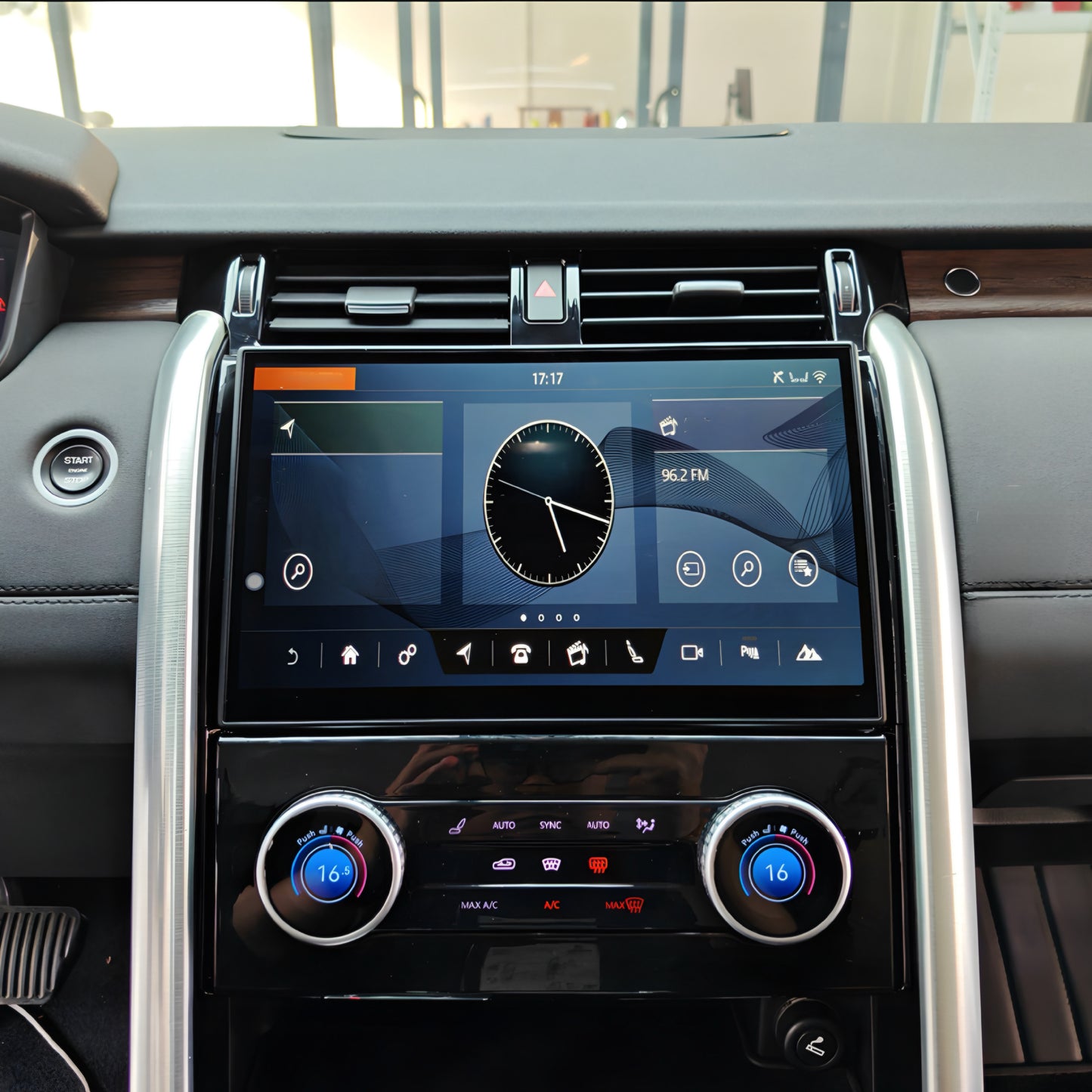 Land Rover Discovery Sport 11.4" Touch Screen Upgrade