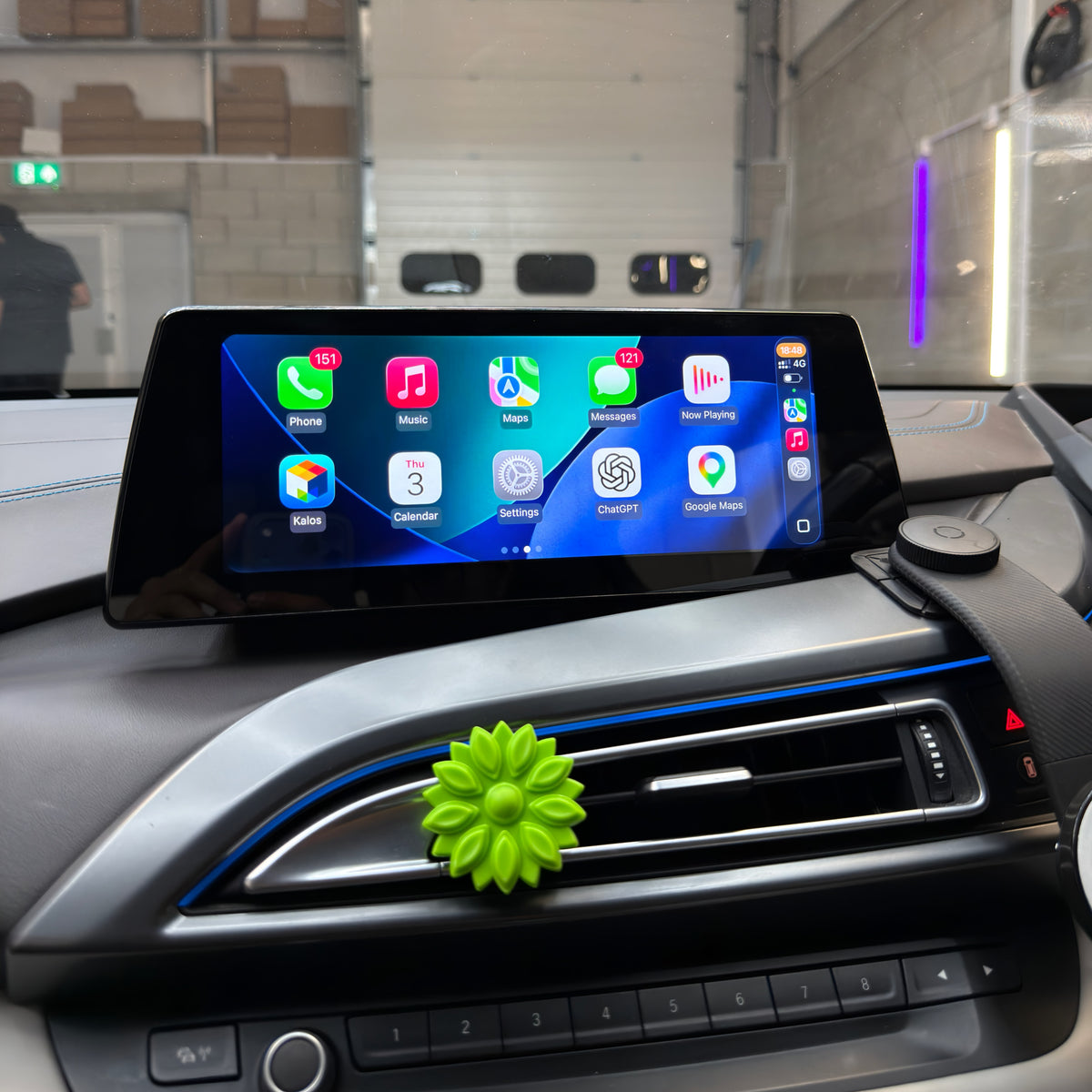 BMW i8 10.25" Screen with Apple CarPlay/Android Auto