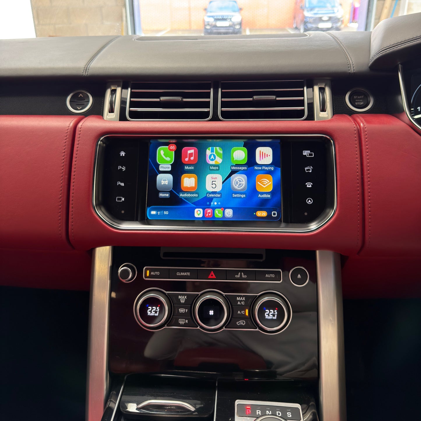 Range Rover Apple CarPlay/Android Auto Upgrade