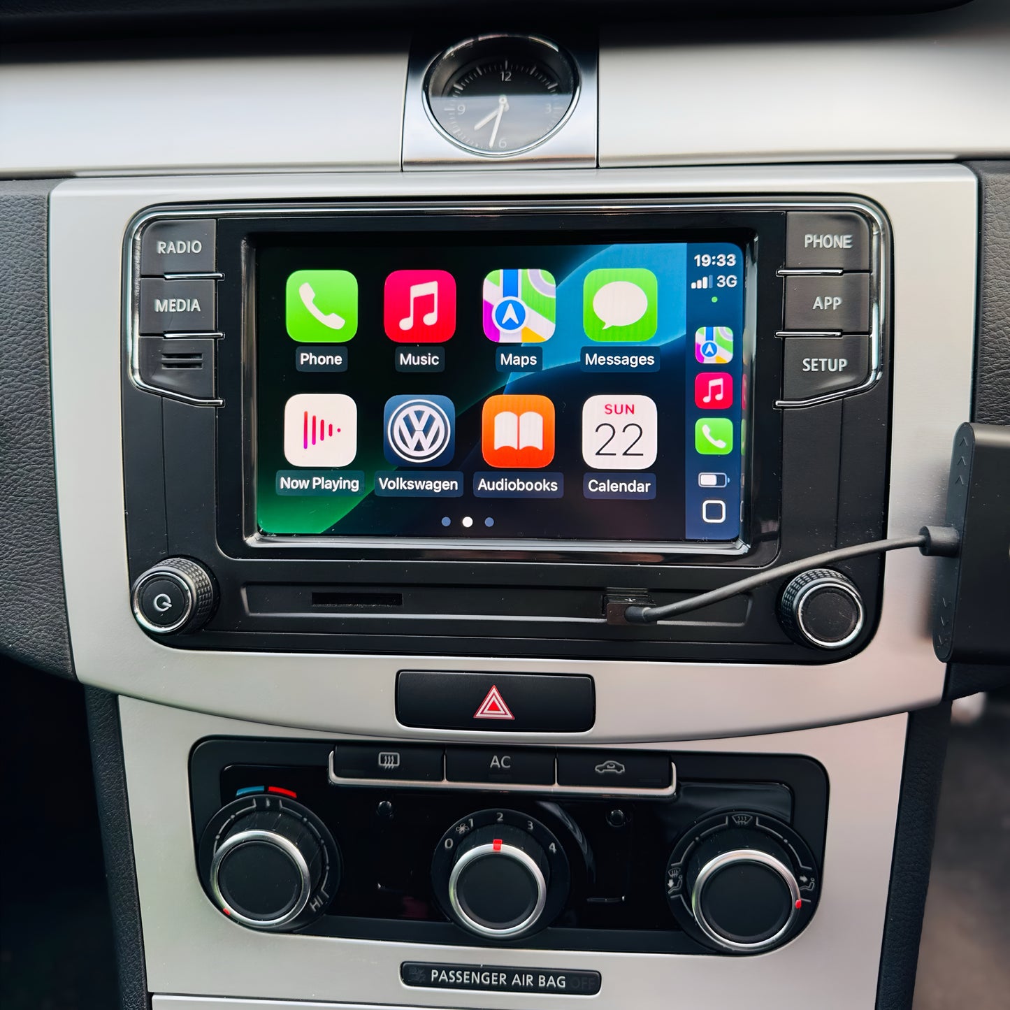 VW RCD360 CarPlay & Android Auto Head Unit Upgrade