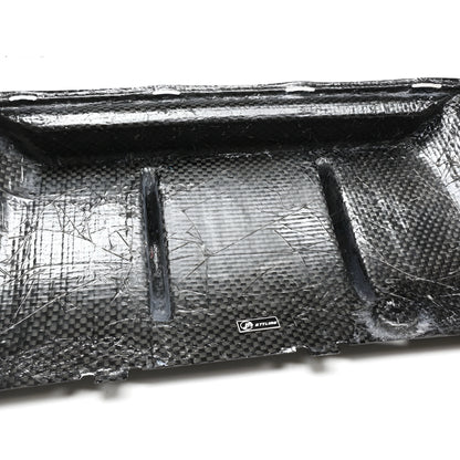 BMW M5 F90 (17-23) Carbon Fibre Rear Diffuser