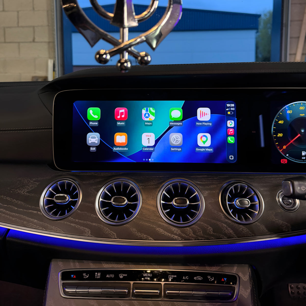 Mercedes-Benz NTG5.5/6.0 E-Class Apple CarPlay/Android Auto Upgrade