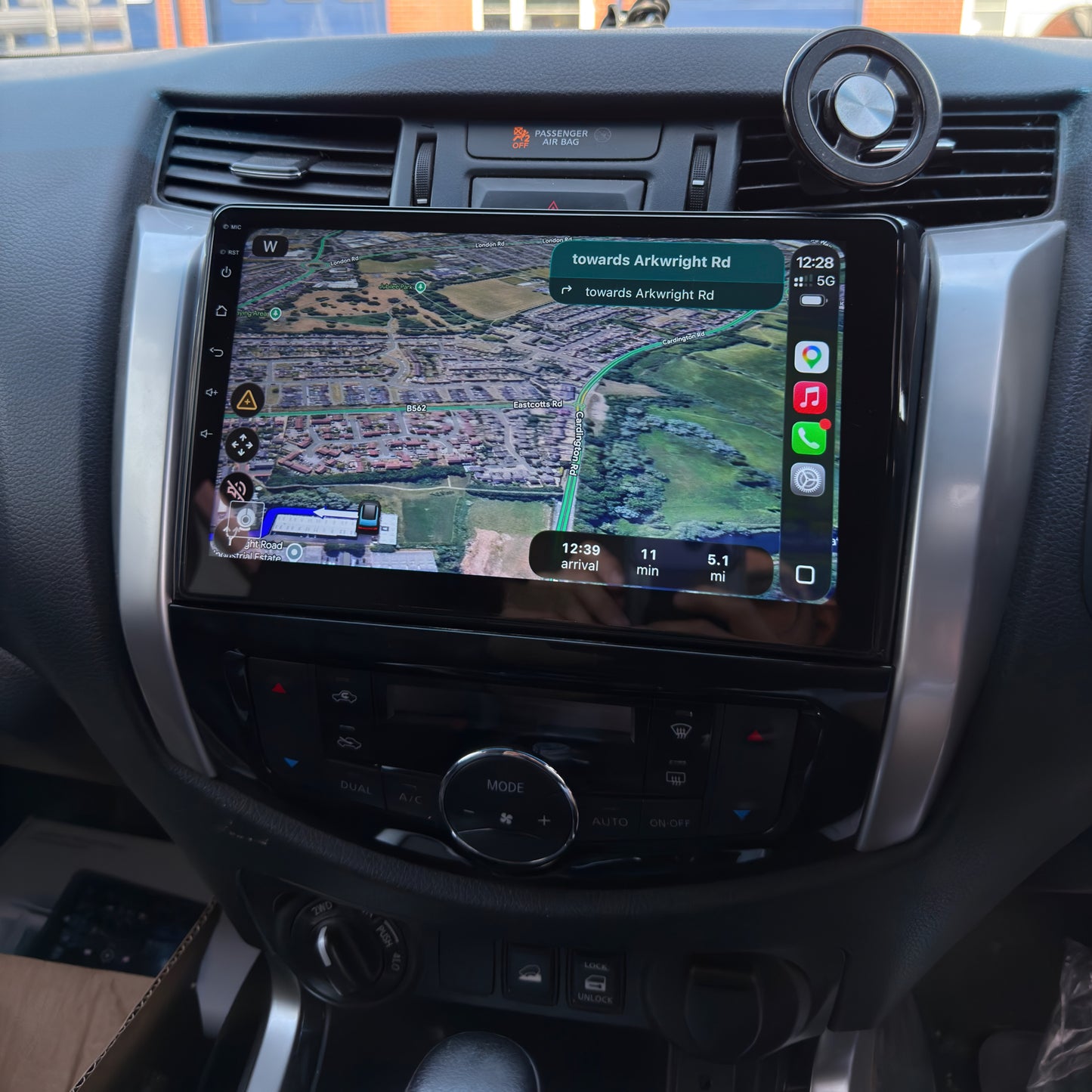 Nissan Navara 10" Screen Upgrade