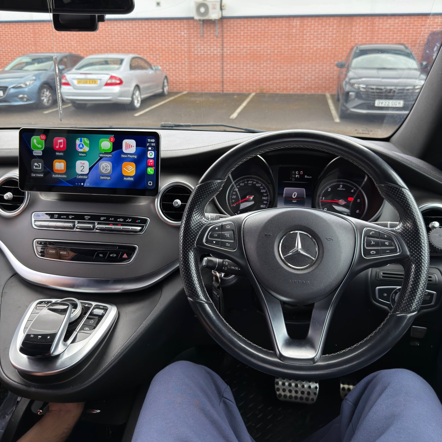 Mercedes-Benz V-Class 12.3" Screen Upgrade