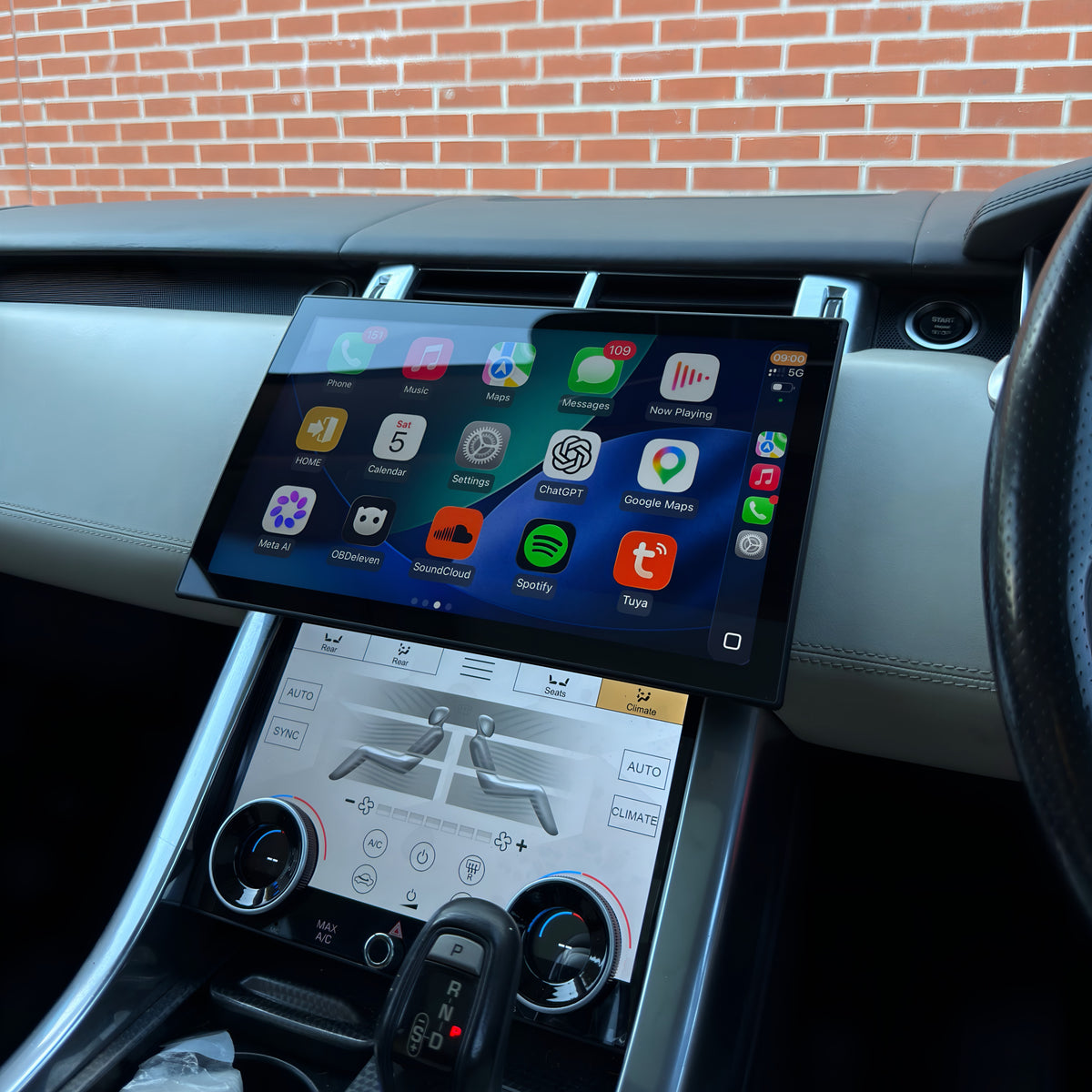 Range Rover Sport L494 (2013–2022) 13.3" Touch Screen Upgrade