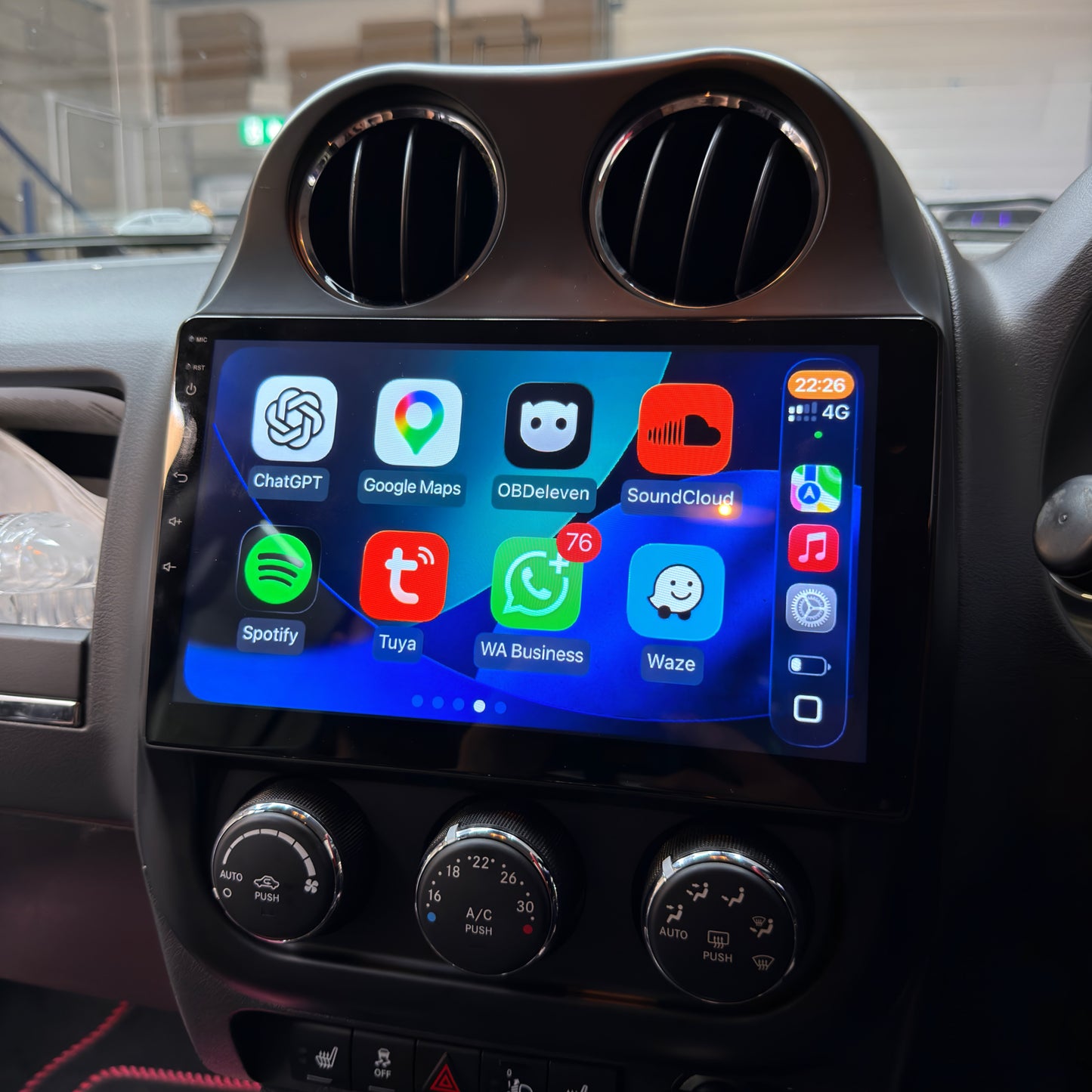 Jeep Compass 10.4" Screen Upgrade with Apple CarPlay/Android Auto
