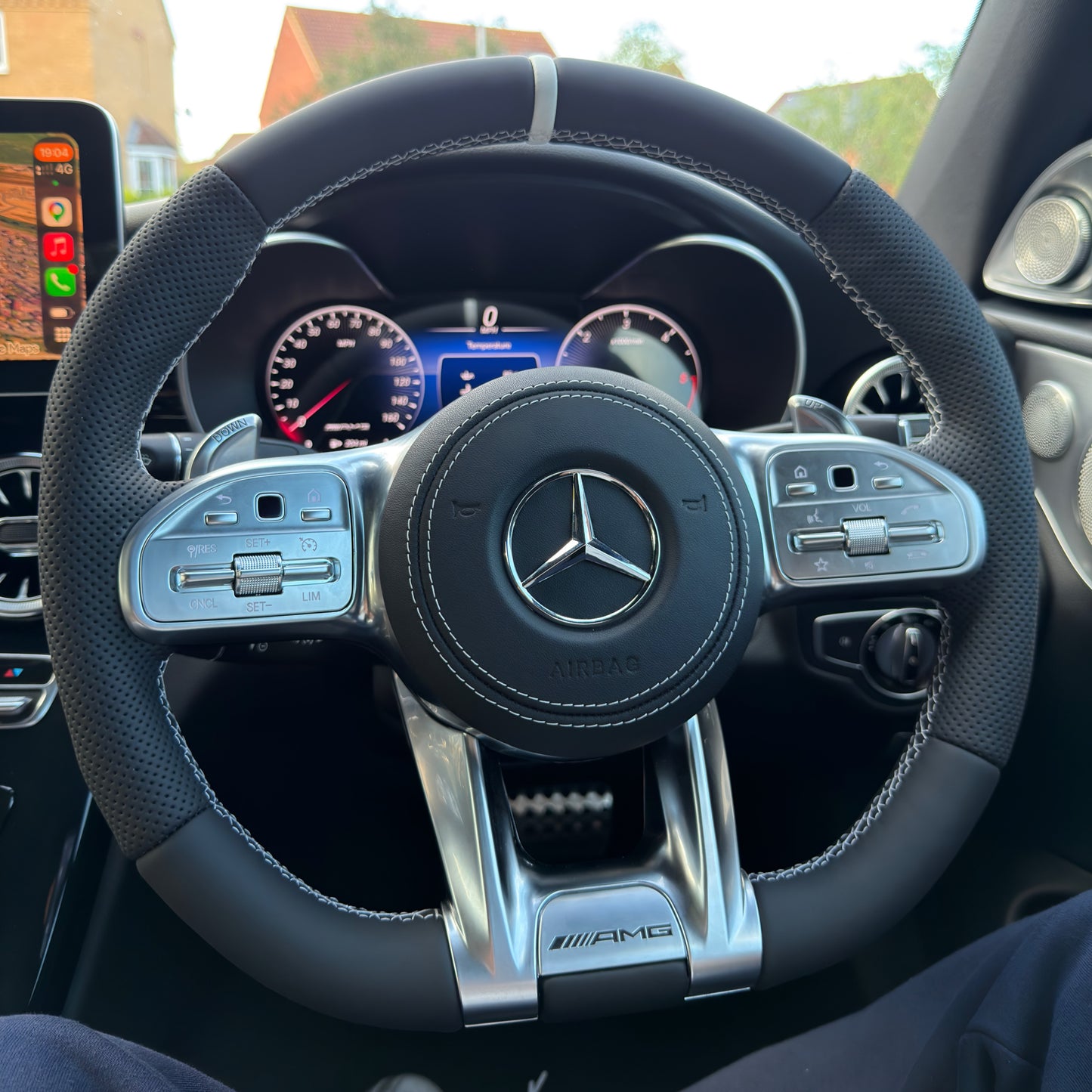 Mercedes-Benz Flat-Bottom Steering Wheel