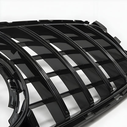 Mercedes A-Class W176 Gloss Black Panamericana Front Grille: 2015-18 Facelift