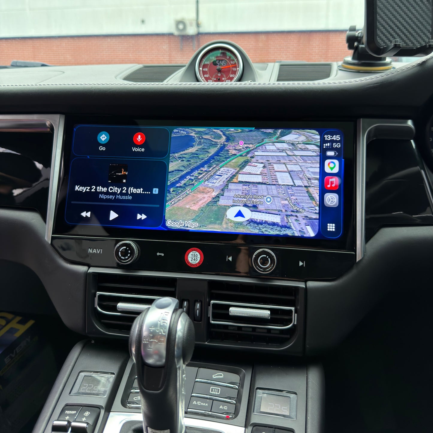Porsche Macan 12.3" Touch Screen Upgrade