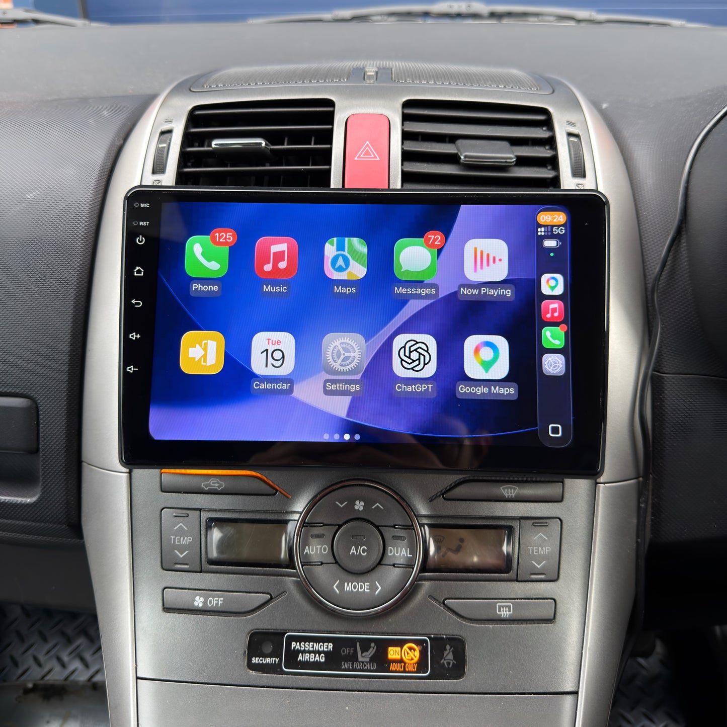 Toyota Auris 9" Screen Upgrade (2006-2012)
