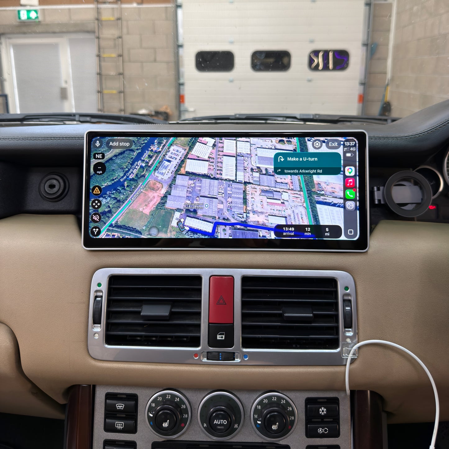 Range Rover Vogue L322 12.3" Screen Upgrade
