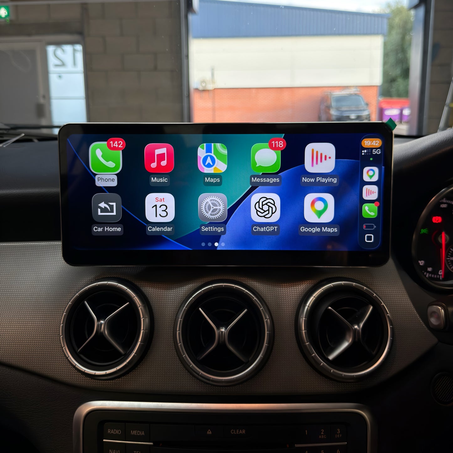 Mercedes A-Class/B-Class/GLA W176 Touch Screen Upgrade