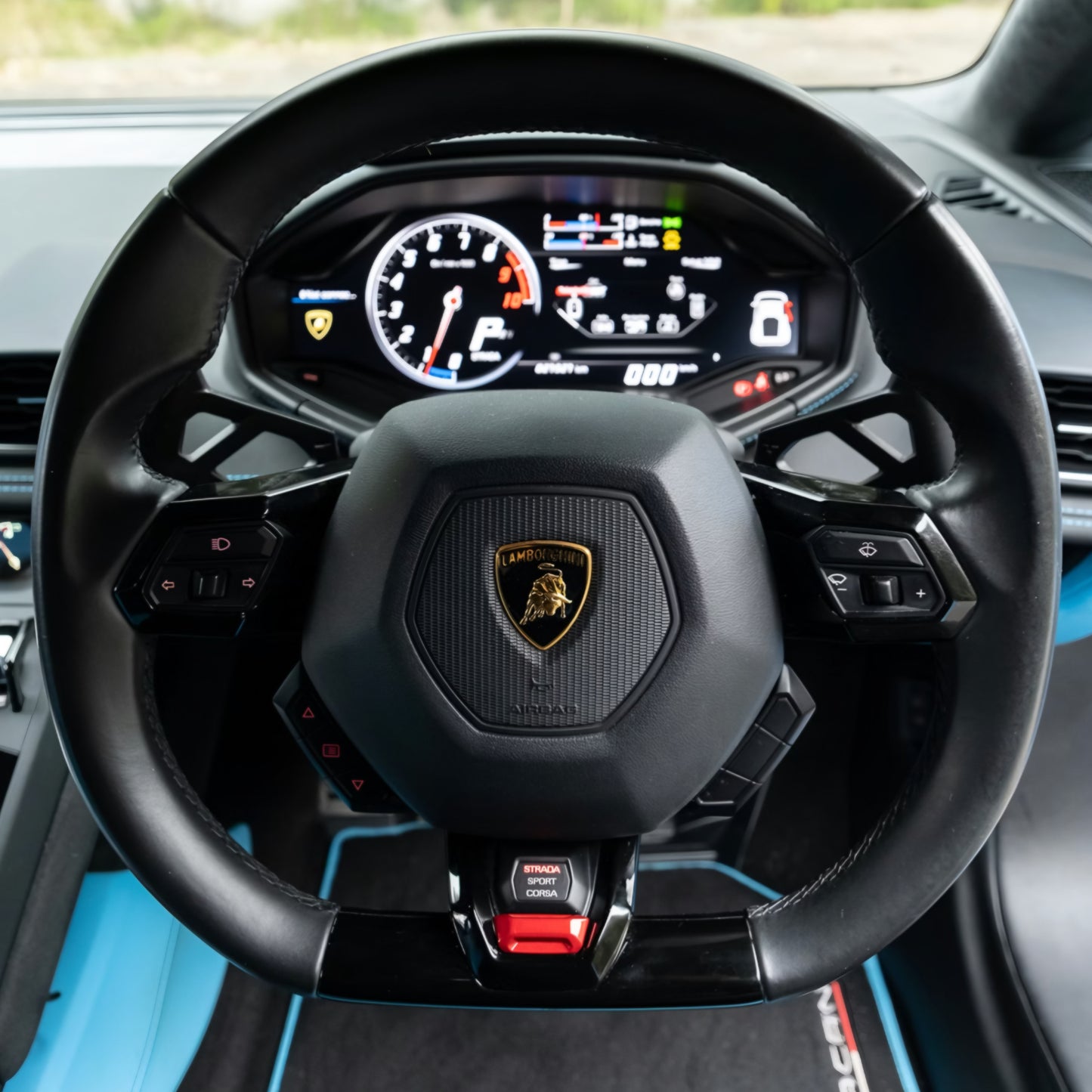 Lamborghini Huracan (2013–2019) Apple CarPlay & Android Auto Activation