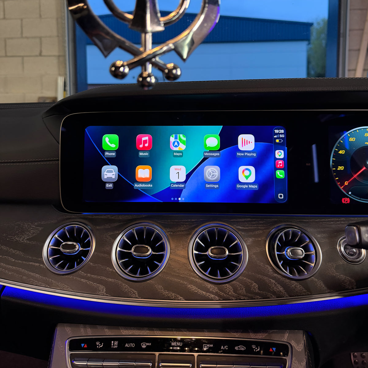Mercedes-Benz NTG5.5/6.0 E-Class Apple CarPlay/Android Auto Upgrade