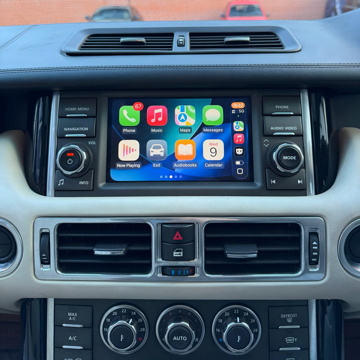 Range Rover L322 (2009-2012) Apple CarPlay/Android Auto