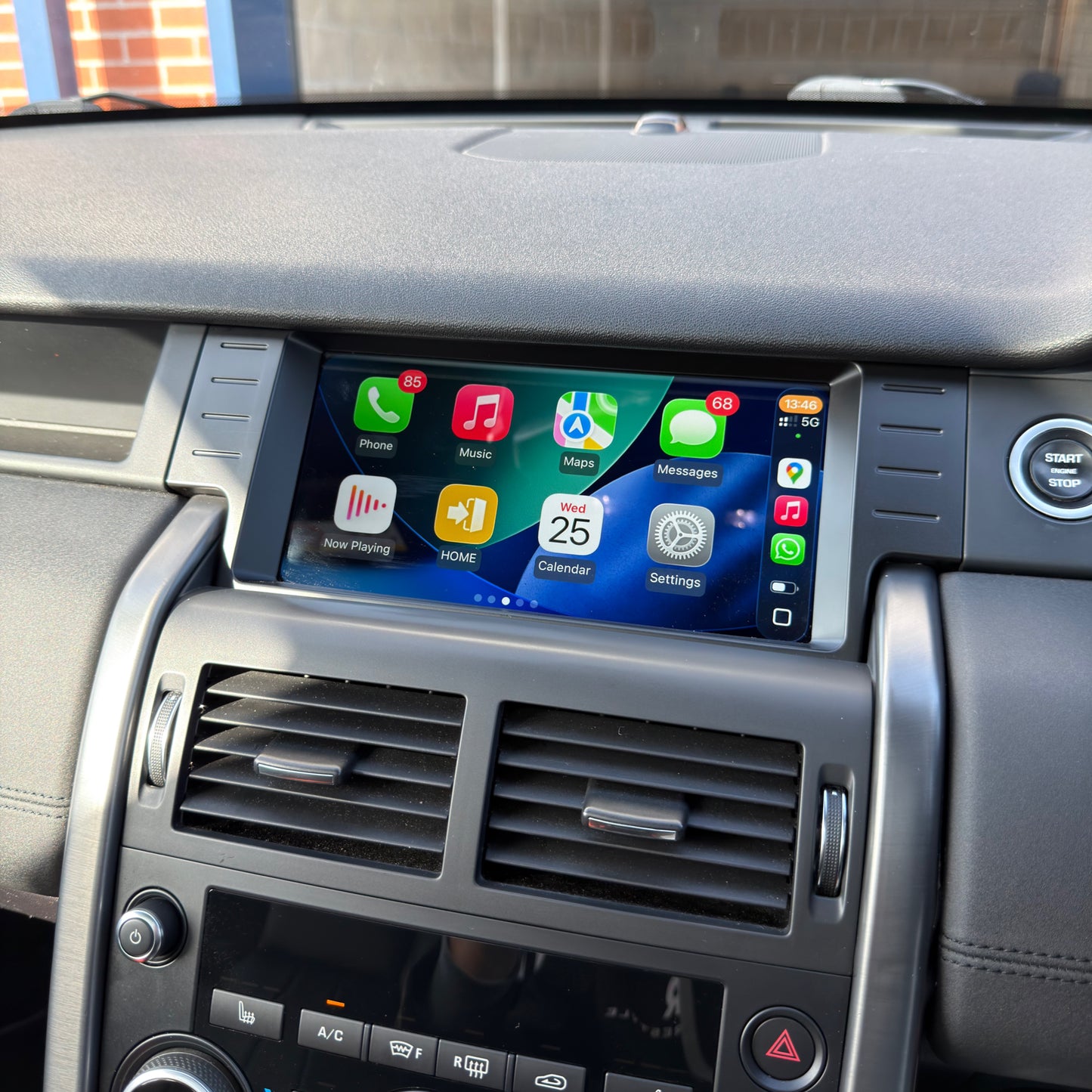 Land Rover Discovery Sport L550 10.25" Touch Screen Upgrade