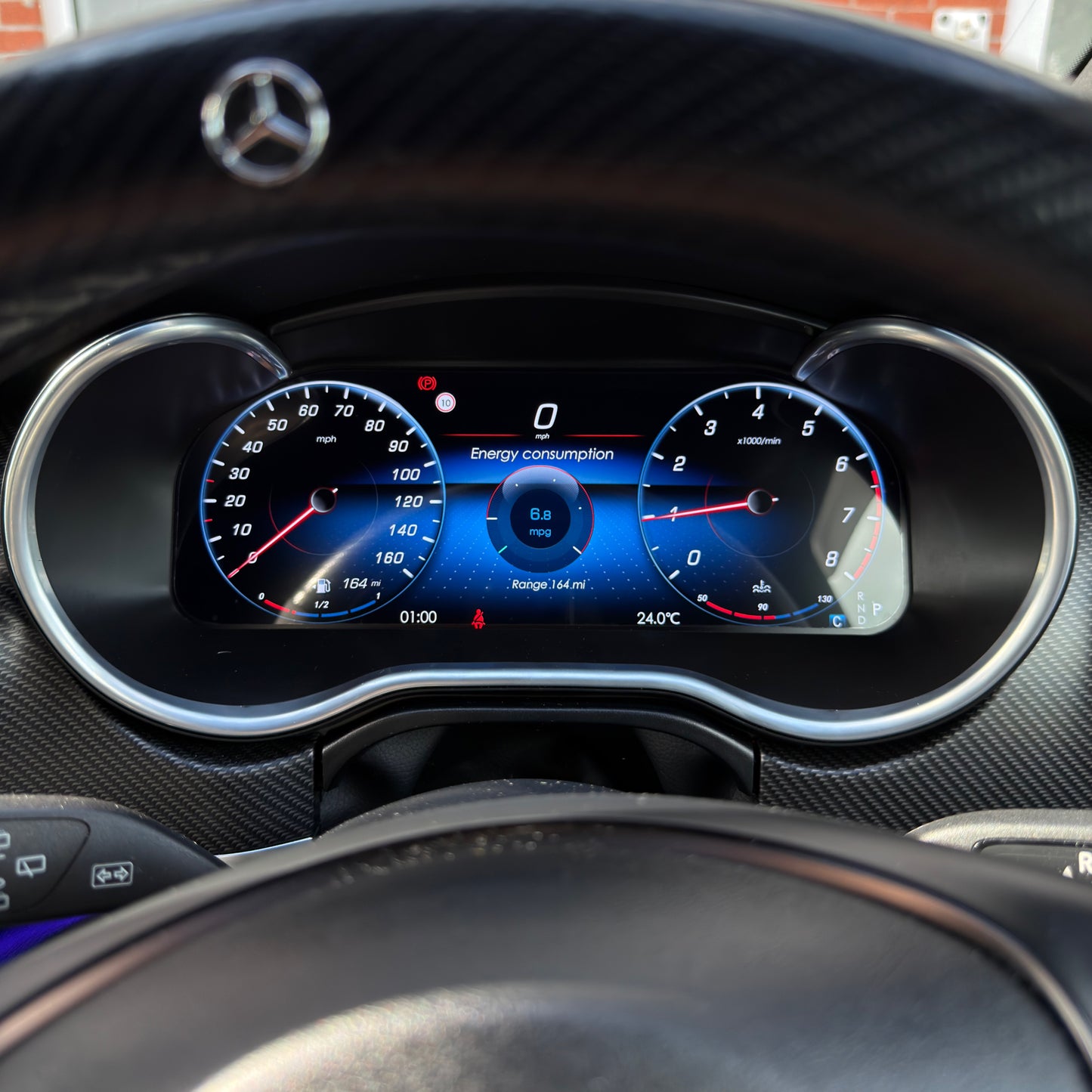 Mercedes-Benz V-Class Virtual Cockpit