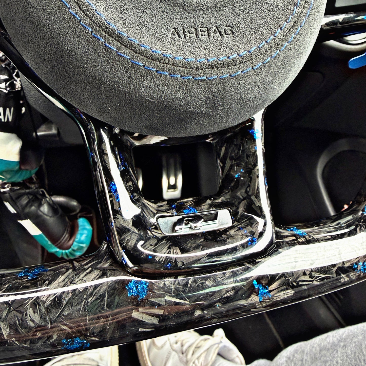 Volkswagen Golf MK7/MK7.5 Forged Carbon & Alcantara Flat Bottom Steering Wheel