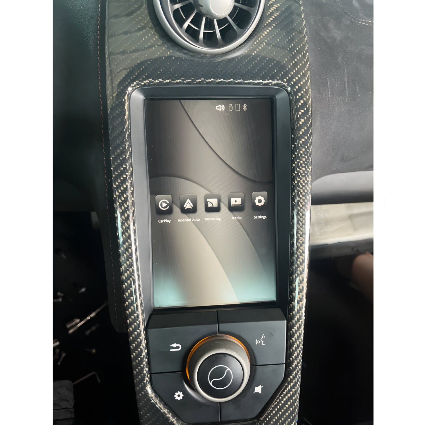 McLaren Wireless Apple CarPlay & Android Auto Upgrade