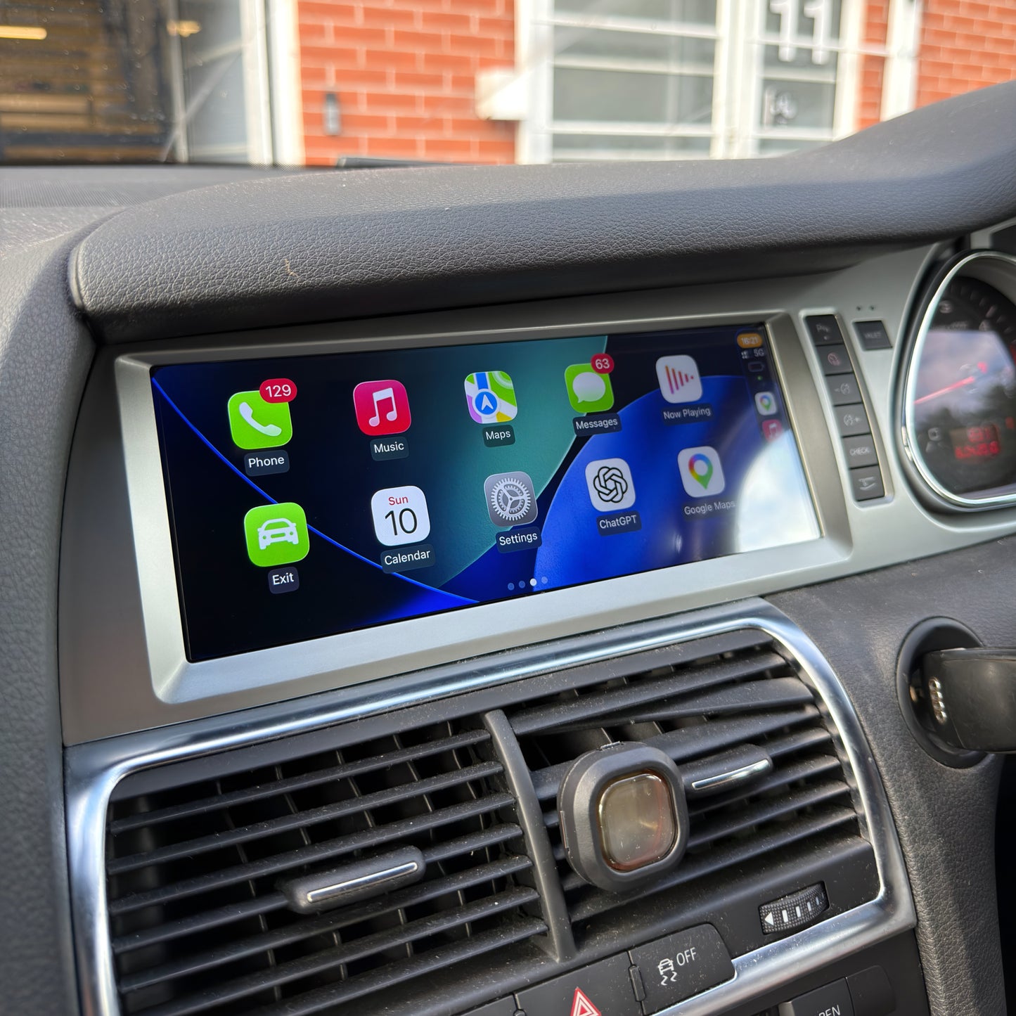 Audi Q7 10.25" Screen Upgrade (2006–2015)